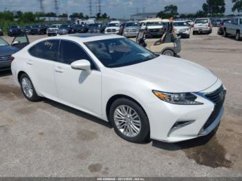  Salvage Lexus Es