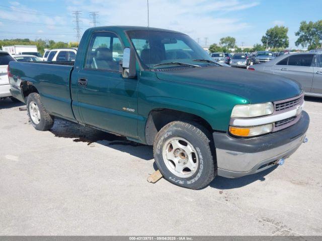  Salvage Chevrolet Silverado 1500