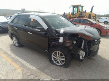  Salvage Kia Sorento