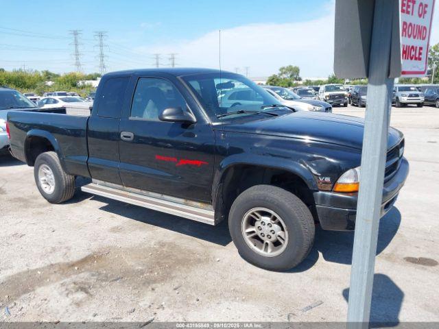  Salvage Dodge Dakota