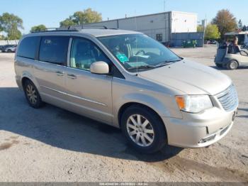  Salvage Chrysler Town & Country
