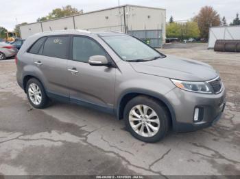  Salvage Kia Sorento