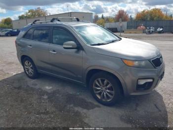  Salvage Kia Sorento