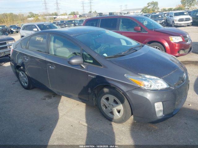  Salvage Toyota Prius