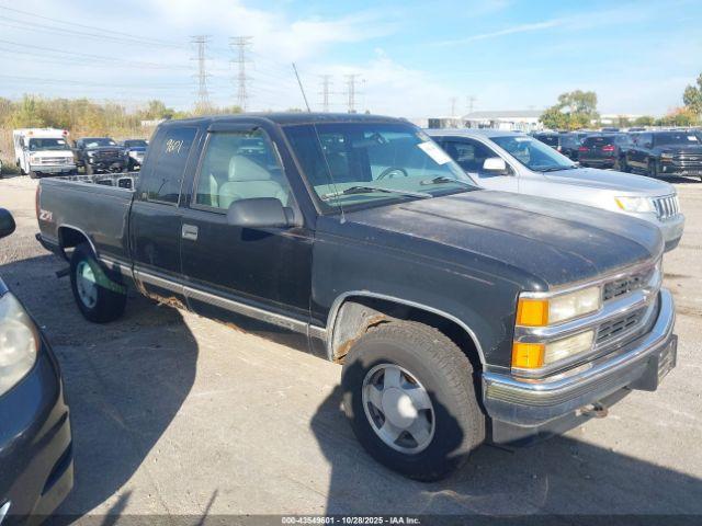  Salvage Chevrolet K1500
