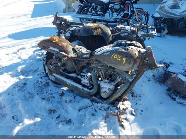 Harley-Davidson Fxdwg Image 1