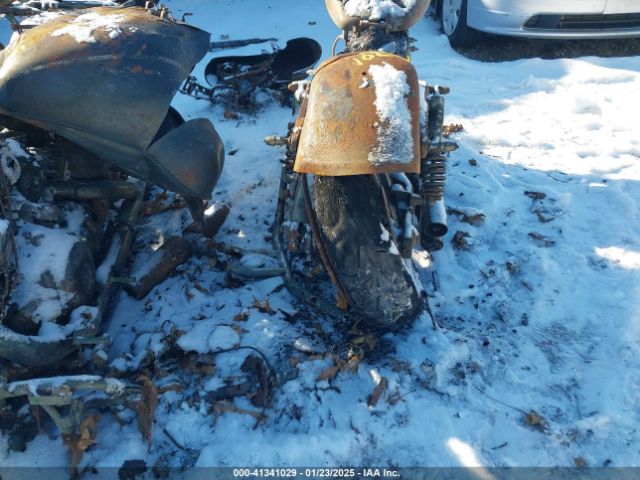 Harley-Davidson Fxdwg Image 8