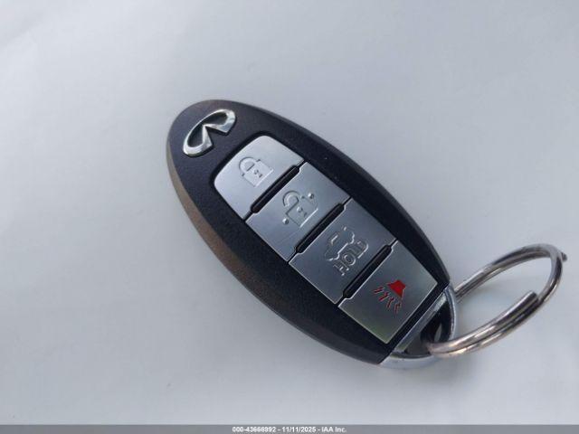 INFINITI Q50 2.0t Premium Image 10