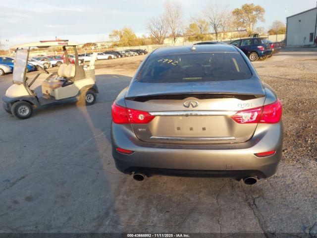 INFINITI Q50 2.0t Premium Image 16