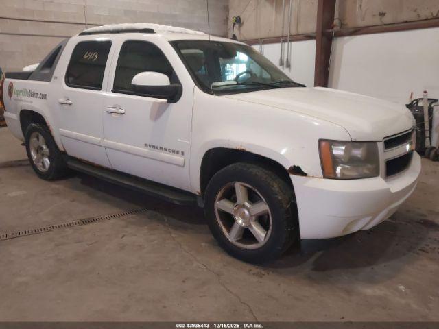  Salvage Chevrolet Avalanche 1500