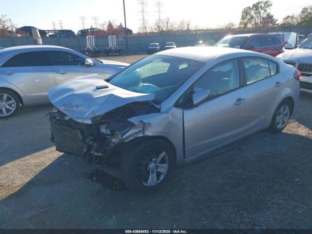 Kia Forte Lx Image 10