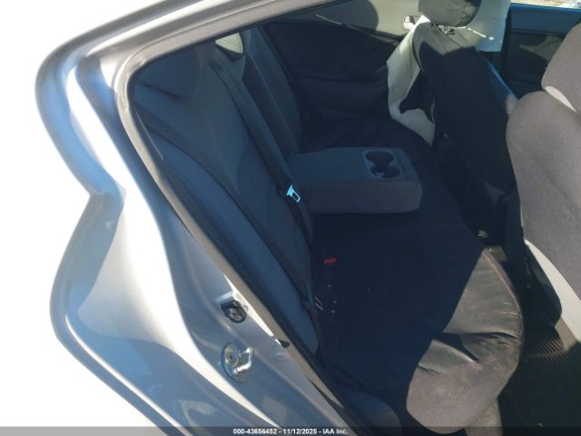 Kia Forte Lx Image 2