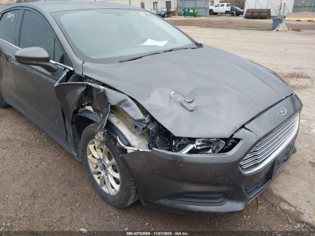 Ford Fusion S Image 8