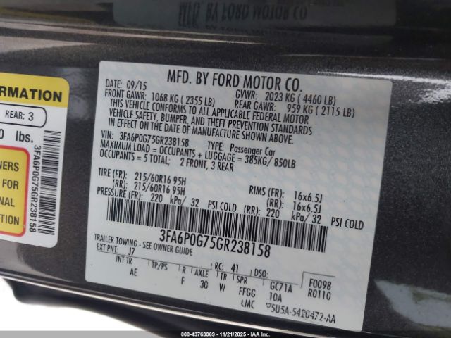 Ford Fusion S Image 3