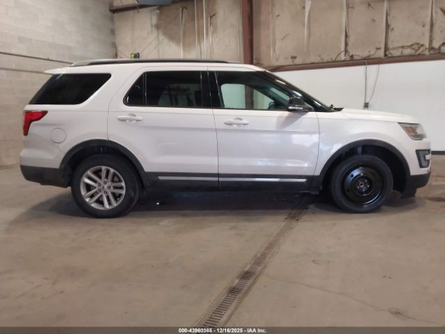 Ford Explorer Xlt Image 20