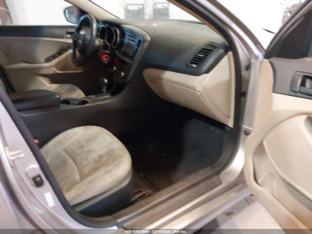 Kia Optima Lx Image 3