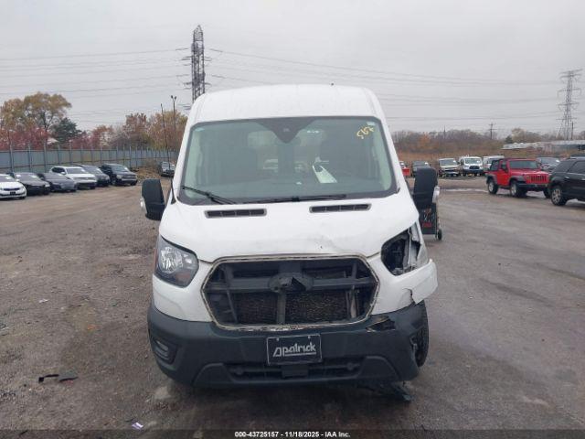 Ford Transit Image 13