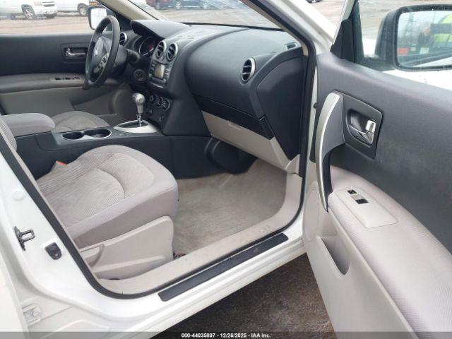 Nissan Rogue Sv Image 7