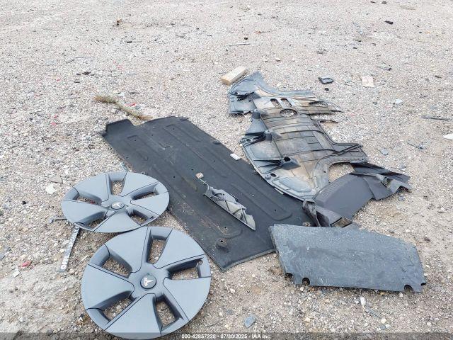 Tesla Model 3 Long Range Dual Motor All-wheel Drive Image 19