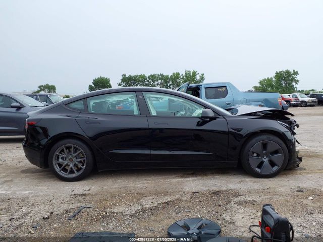 Tesla Model 3 Long Range Dual Motor All-wheel Drive Image 8