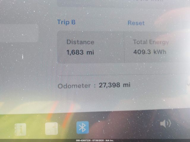 Tesla Model 3 Long Range Dual Motor All-wheel Drive Image 13