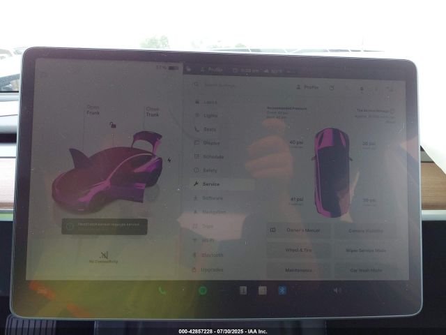 Tesla Model 3 Long Range Dual Motor All-wheel Drive Image 9