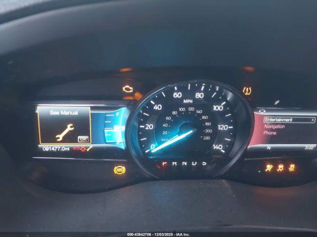 Ford Explorer Xlt Image 10