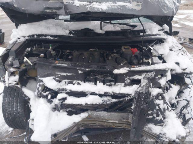 Ford Explorer Xlt Image 5