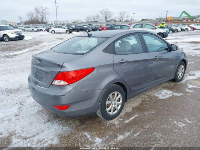 Hyundai ACCENT Gls Image 4