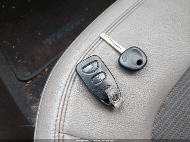 Hyundai TUCSON Gls Image 7