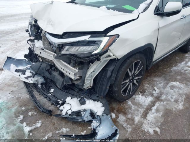 Honda Pilot Touring Image 2