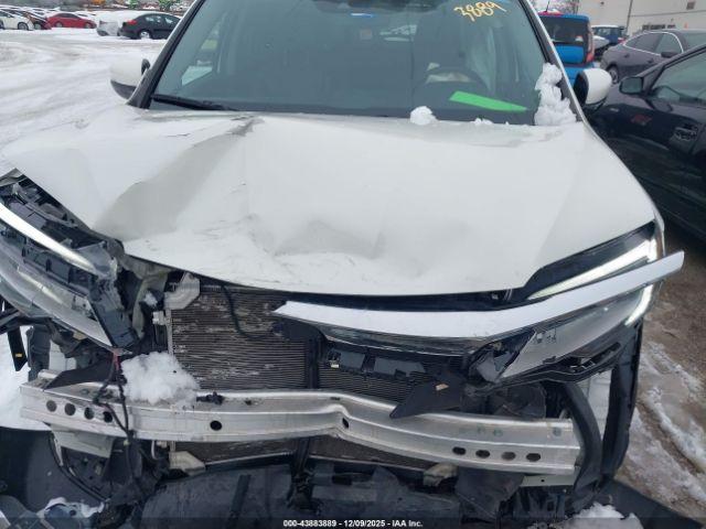 Honda Pilot Touring Image 10