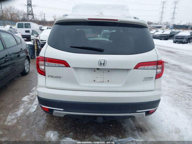 Honda Pilot Touring Image 8