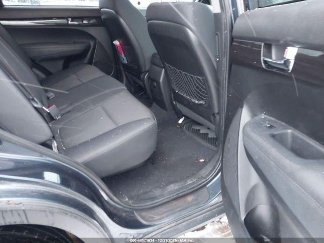 Kia Sorento Lx Image 7