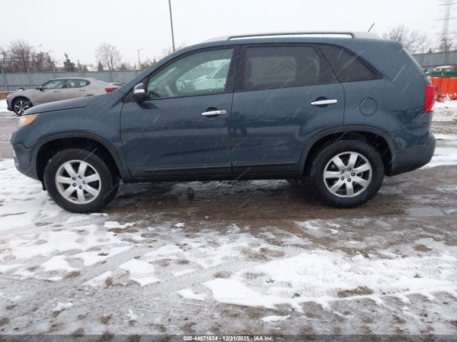 Kia Sorento Lx Image 10