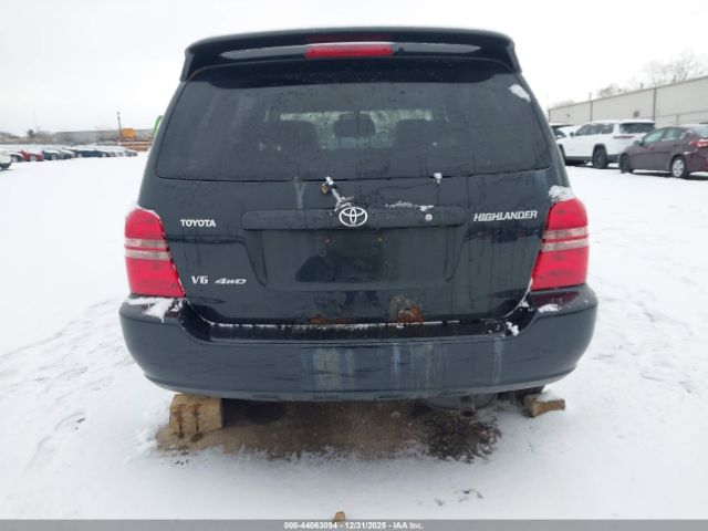 Toyota Highlander Limited V6 Image 11