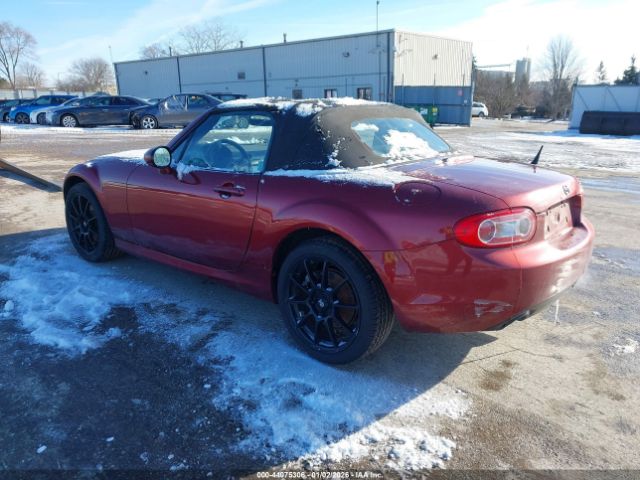 Mazda MX-5 Miata Touring Image 8