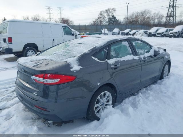 Ford Fusion Se Image 3