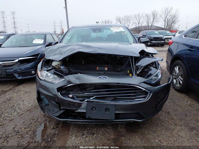 Ford Fusion Se Image 20