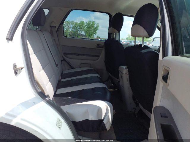 Ford Escape Xlt Image 2