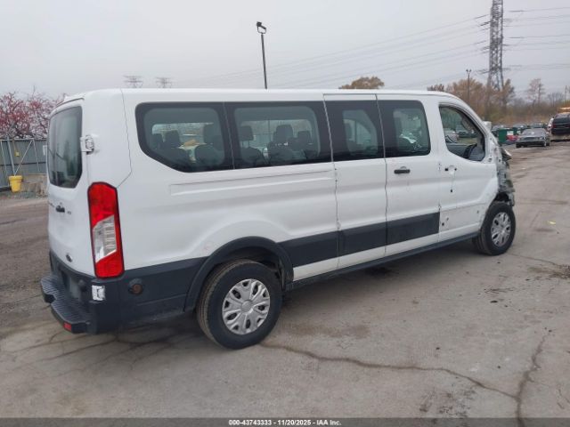 Ford Transit Xlt Image 9