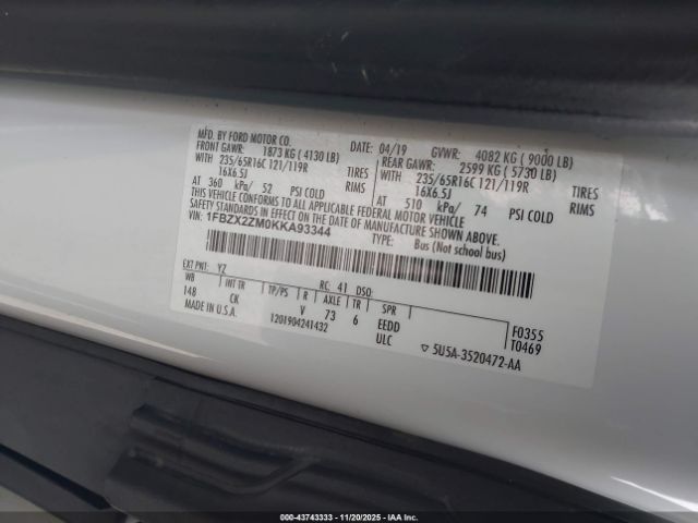 Ford Transit Xlt Image 12