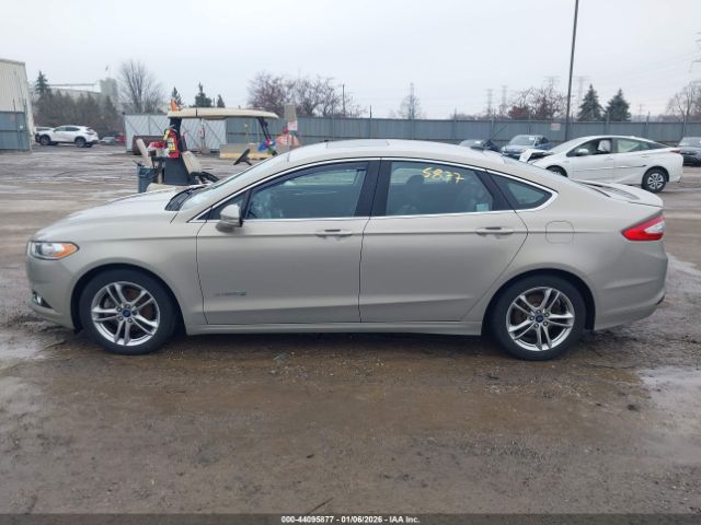 Ford Fusion Titanium Image 16