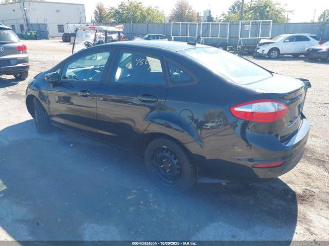 Ford Fiesta S Image 5