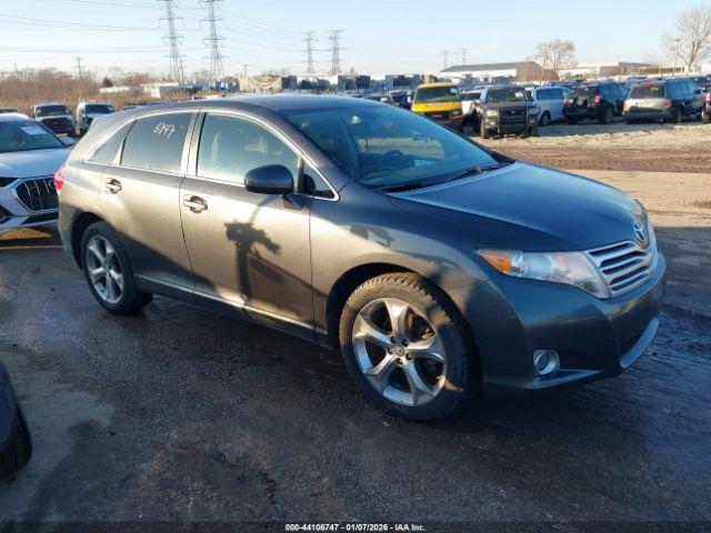  Salvage Toyota Venza